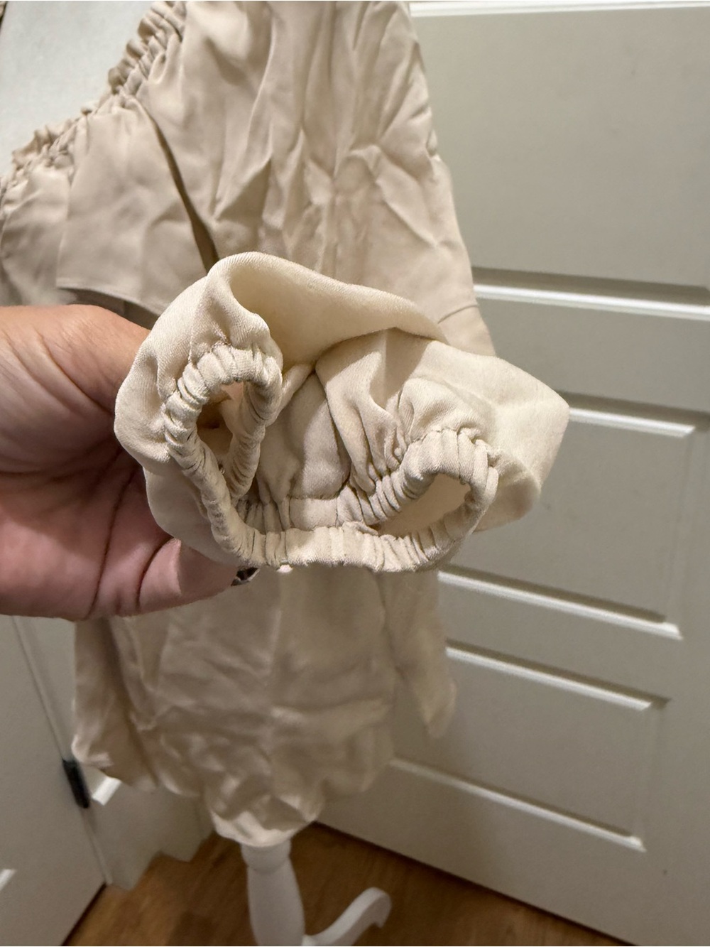 Kobi Halperin. Kaytya Ruffle Silk Blouse. Champagne. Size Small. - Picture 11 of 16